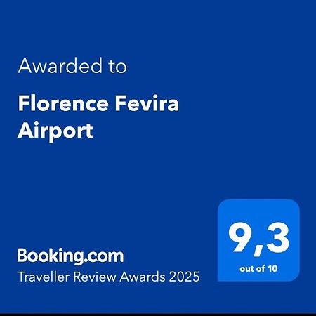 Florence Fevira Airport Exterior foto